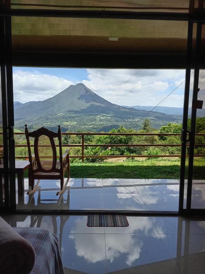 Encanto Arenal Lodge La Fortuna Bagian luar foto