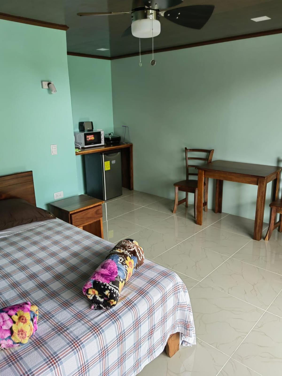 Encanto Arenal Lodge La Fortuna Ruang foto