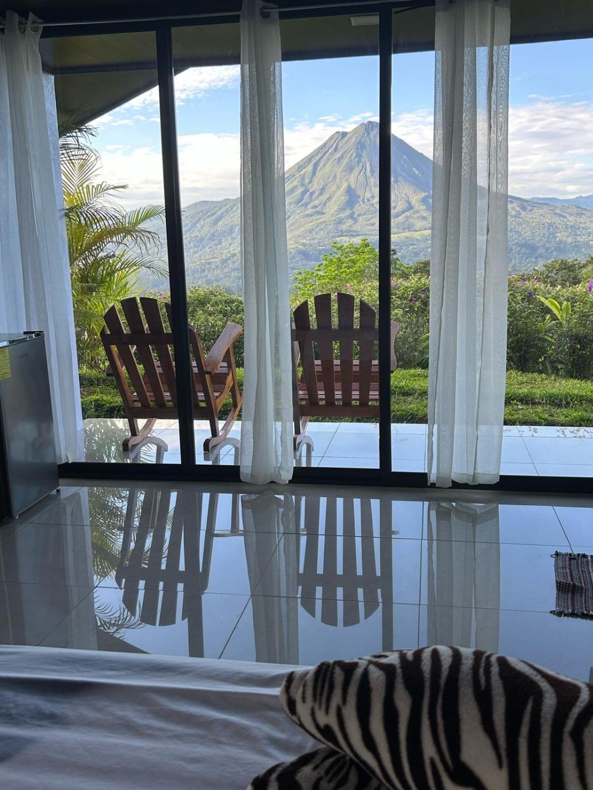 Encanto Arenal Lodge La Fortuna Ruang foto